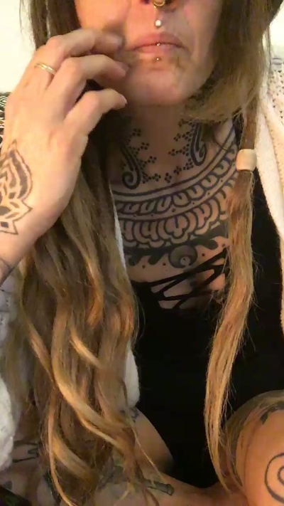 DahliaMoon's Profile