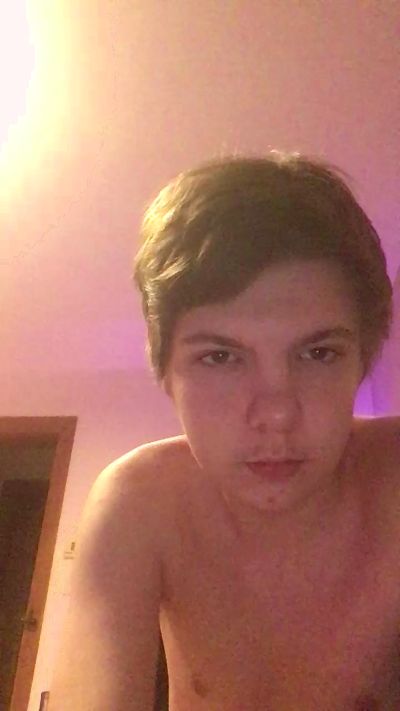 Fuckmelater18's Profile