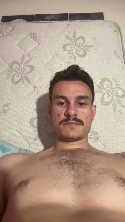 Henriquezaumm's Profile