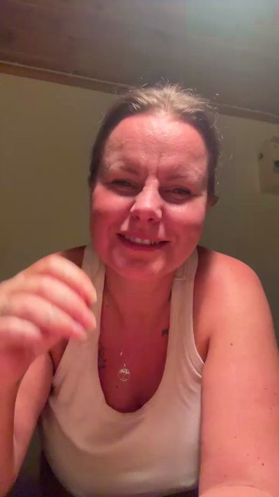 HorneyMilfSWED's Profile