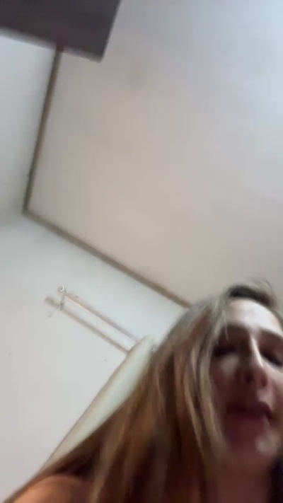 Isabely260's Profile