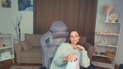 JuleeHolbach's Profile