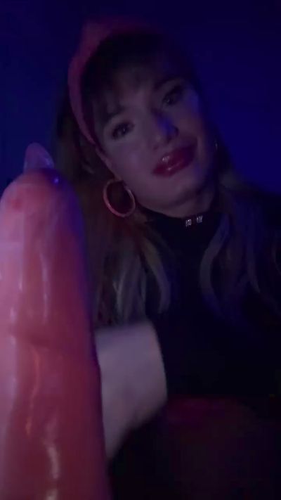 Miabelladotada's Profile