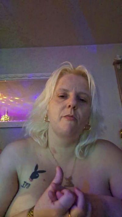 PamelaDaisy1987's Profile