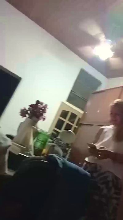 Parejasexxx2245's Profile