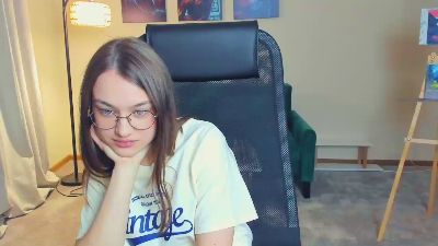 TennieTuxbury's Profile