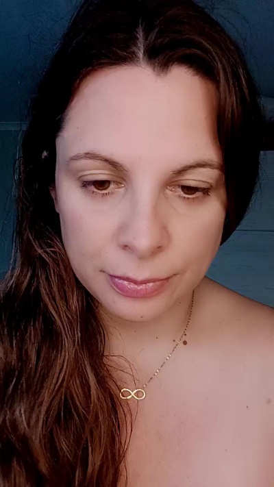 Tininha6968's Profile