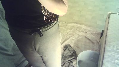 WillinglyWet's Profile