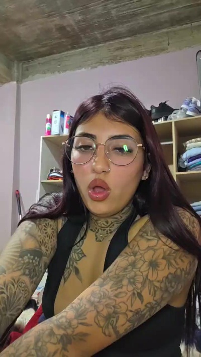 Yazzmin0's Profile
