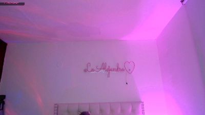 alee_lenoxxx's Profile