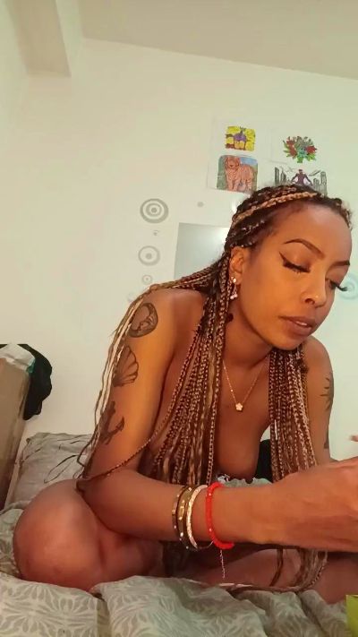 elleblue_sexy's Profile