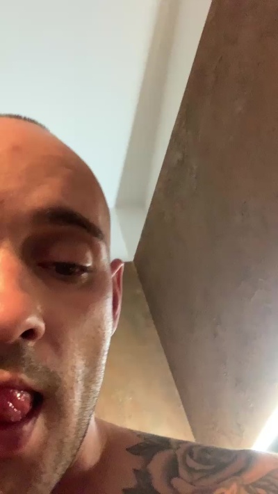 voglioso198's Profile